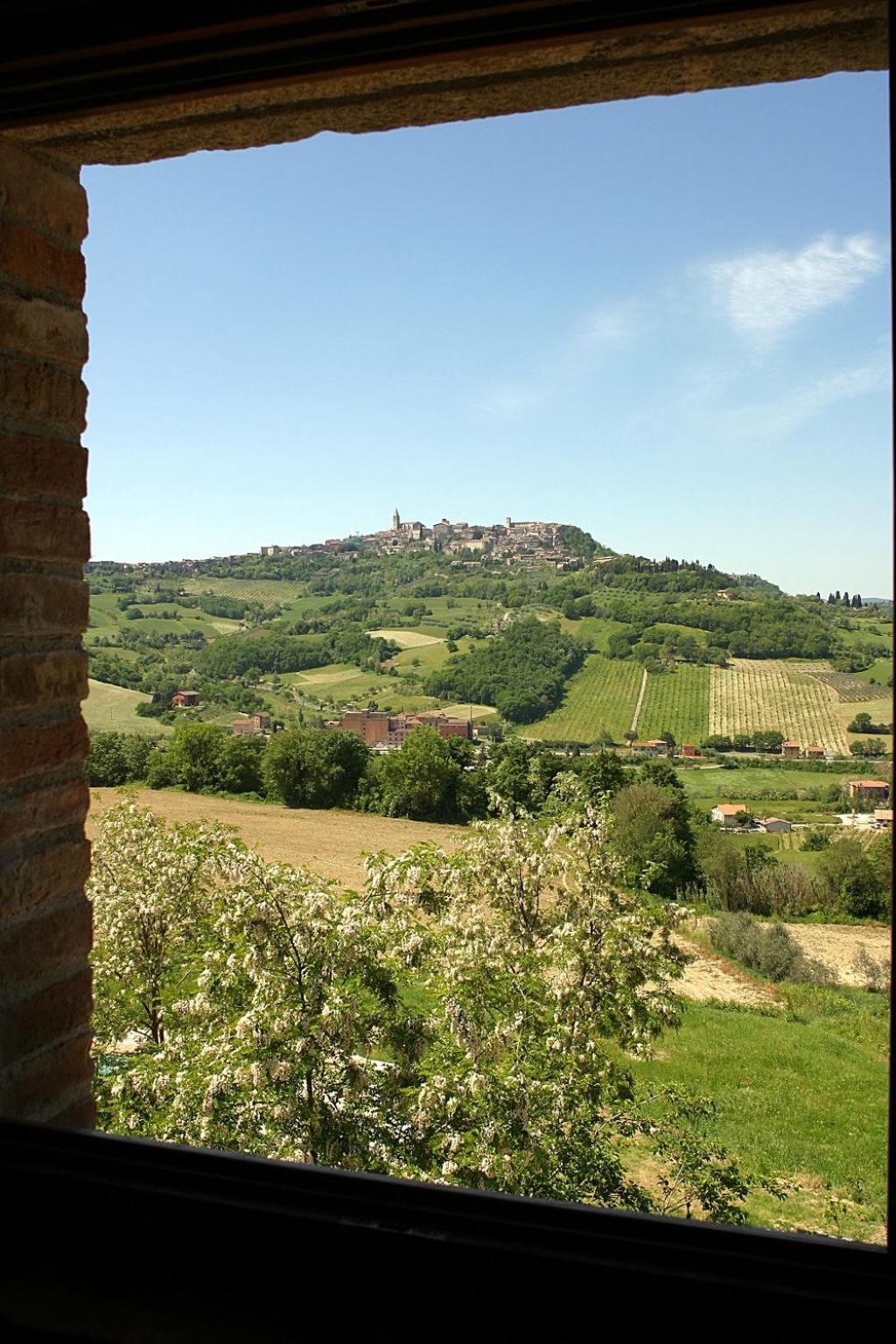 Agriturismo Casale Delle Lucrezie Todi Kültér fotó