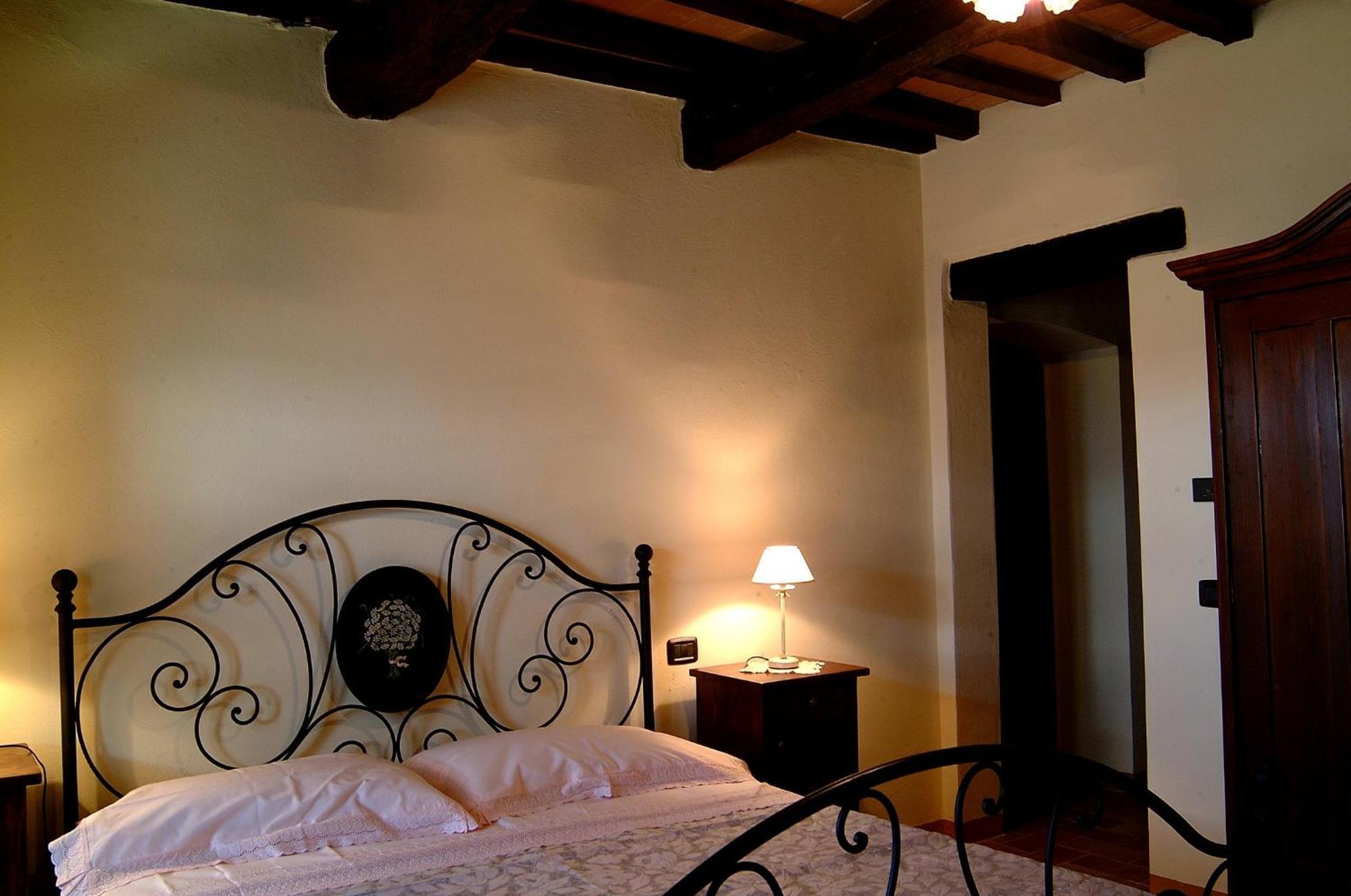 Agriturismo Casale Delle Lucrezie Todi Kültér fotó