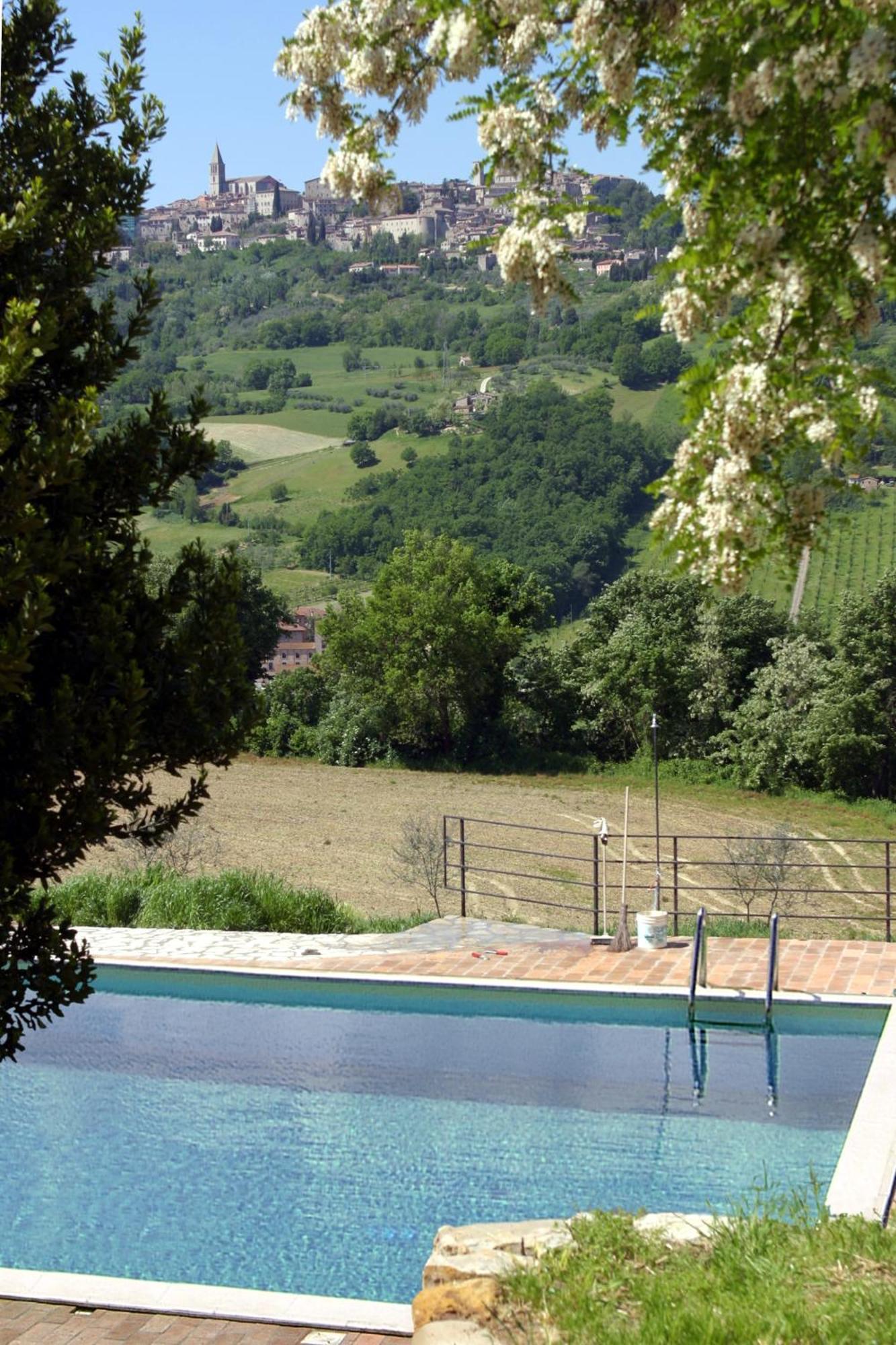 Agriturismo Casale Delle Lucrezie Todi Kültér fotó