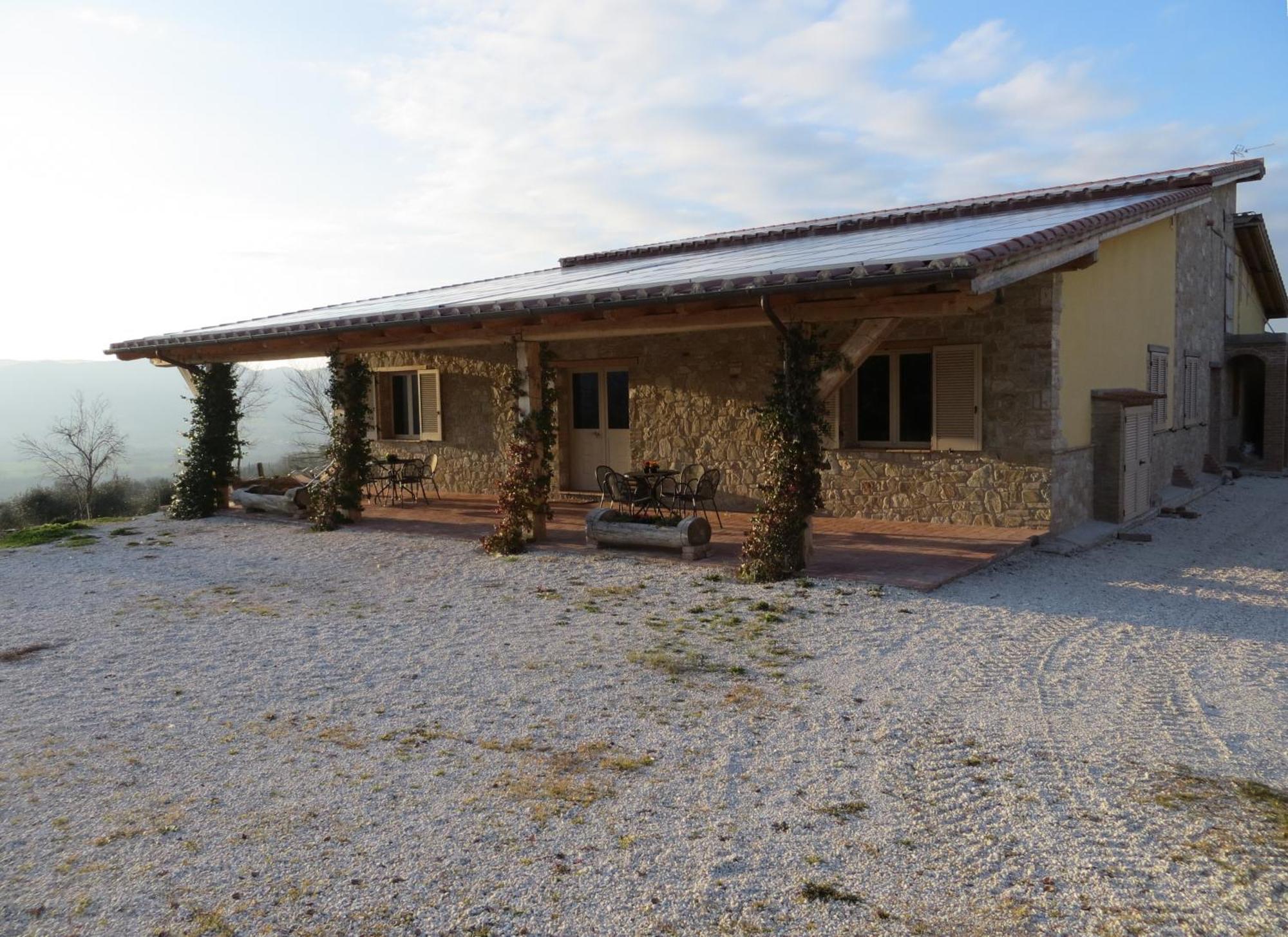 Agriturismo Casale Delle Lucrezie Todi Kültér fotó