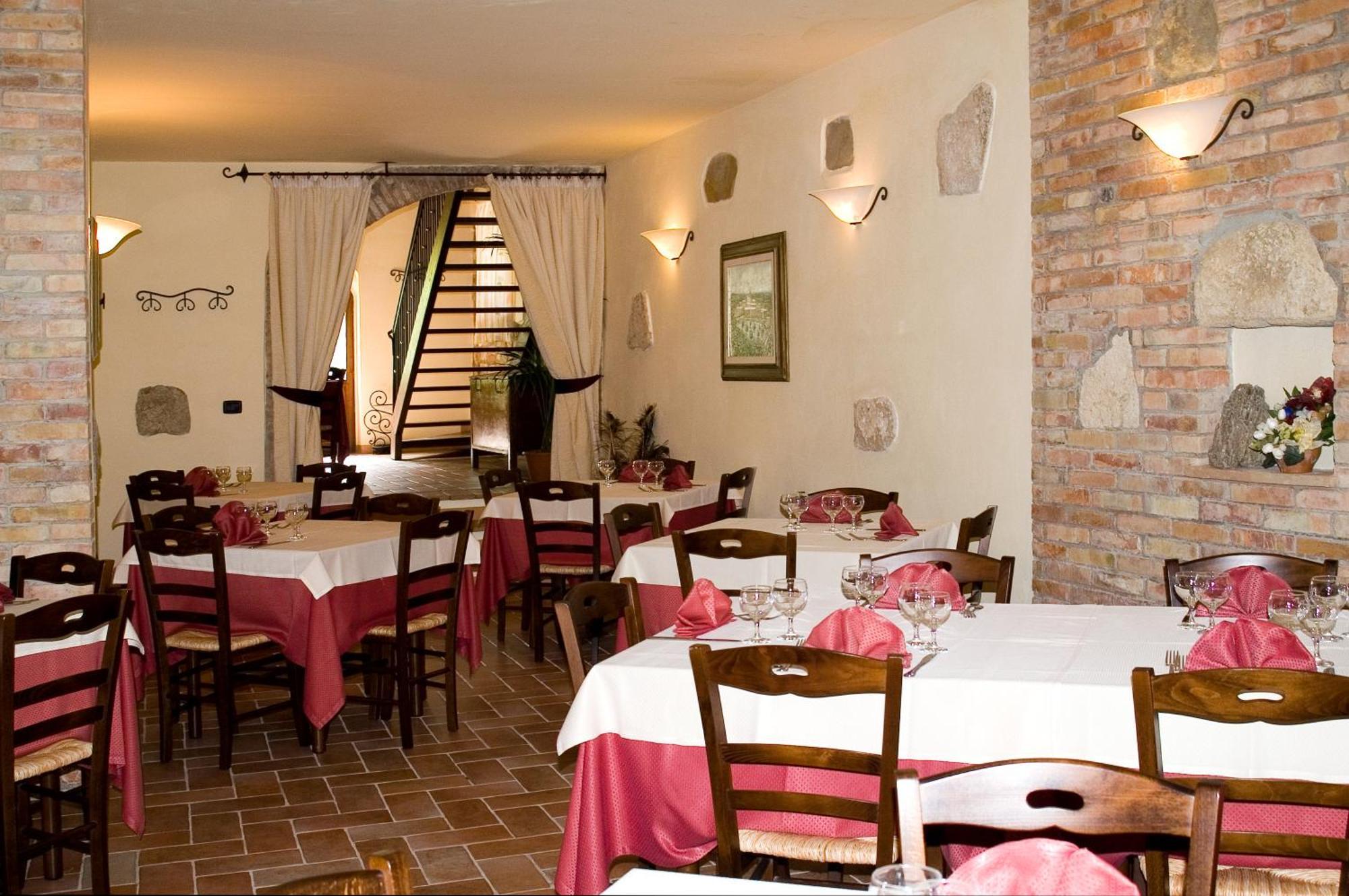 Agriturismo Casale Delle Lucrezie Todi Kültér fotó