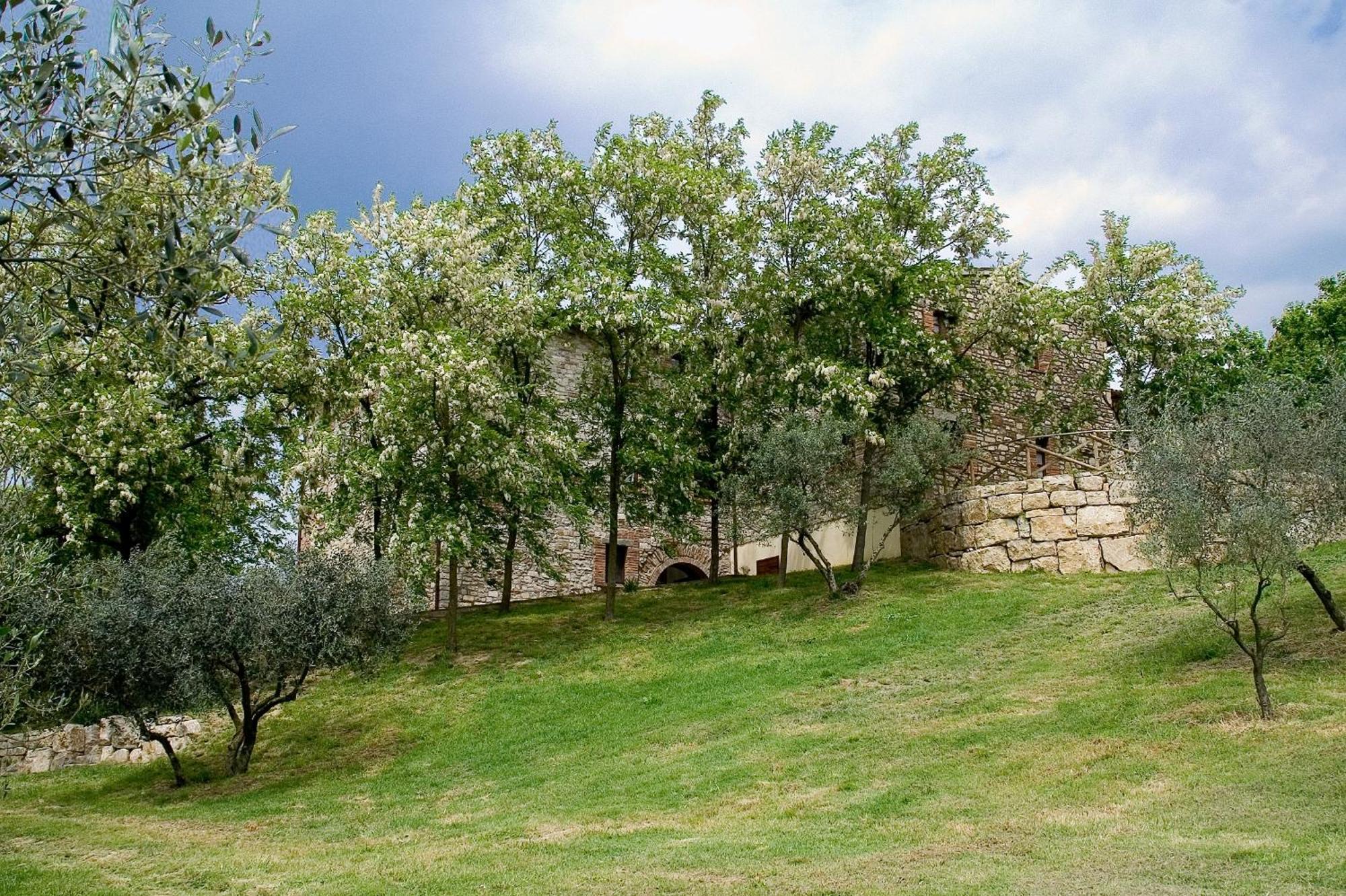Agriturismo Casale Delle Lucrezie Todi Kültér fotó